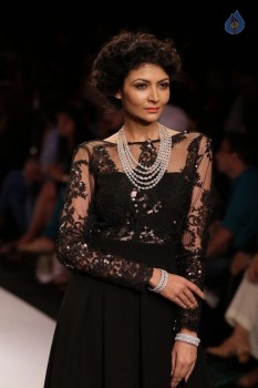 India International Jewellery Week 2015 Fashion Show - 58 of 84