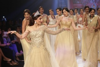 India International Jewellery Week 2015 Fashion Show - 63 of 84