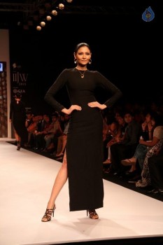 India International Jewellery Week 2015 Show  - 84 of 126