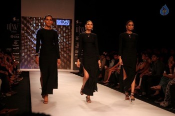 India International Jewellery Week 2015 Show  - 90 of 126