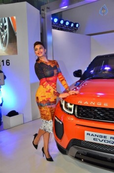 Jacqueline Unveils New Range Rover Evoque - 3 of 19