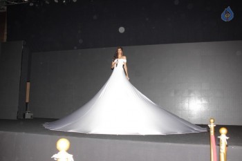 Kareena Kapoor Launches New Channel Sony BBC Earth - 4 of 39