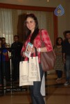 Kareena Kapoor promotes Rujuta Diwekar's diet book - 23 of 27