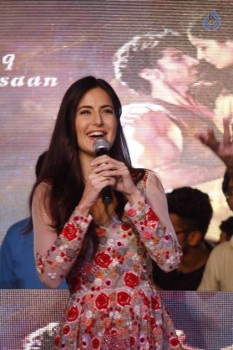 Katrina Kaif Promotes Fitoor - 19 of 35