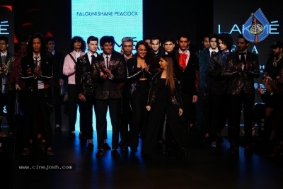 Lakme Fashion Week 2018 Images - 9 of 9