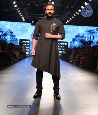 Lakme Fashion Week Grand Finale - 18 of 35