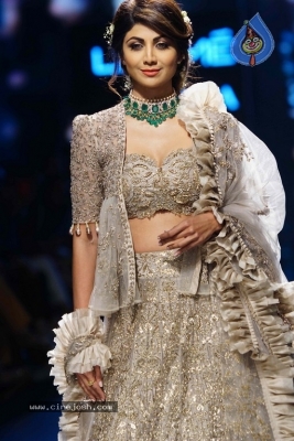 Lakme Fashion Week Grand Finale - 28 of 35