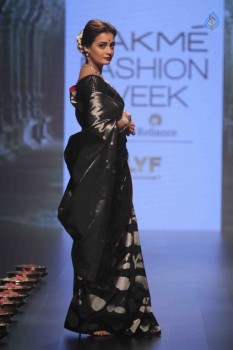 Lakme Fashion Week Winter Festive 2016 Grand Finale - 32 of 84