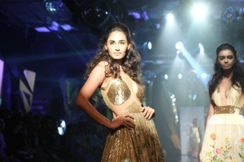 LFW 2015 Abu Jani and Sandeep Khosla Show - 6 of 32