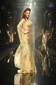 LFW 2015 Abu Jani and Sandeep Khosla Show - 9 of 32