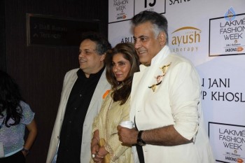 LFW 2015 Abu Jani and Sandeep Khosla Show - 18 of 32