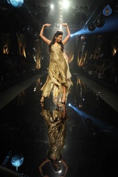 LFW 2015 Abu Jani and Sandeep Khosla Show - 31 of 32