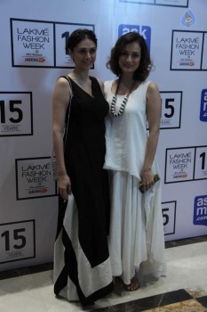 LFW 2015 Masaba Show - 19 of 35