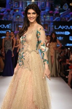 LFW Winter Festive 2015 Fashion Show 1 - 34 of 52