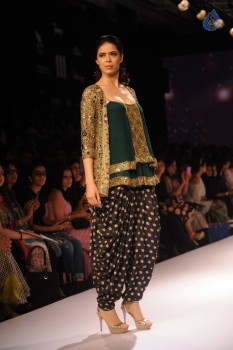 LFW Winter Festive 2015 Fashion Show 2 - 24 of 78