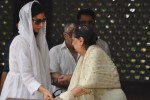 Mona Kapoor Funeral Ceremony - 25 of 68
