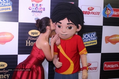 Nickelodeon Kids Choice Awards 2017 Orange Carpet - 17 of 36