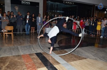 Paul Smith A Suit to Travel In Event - 28 of 33