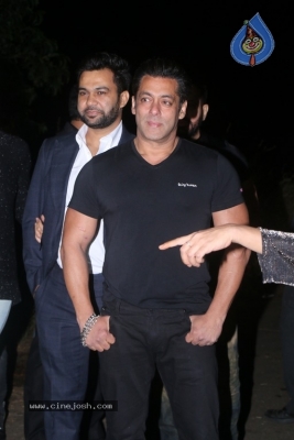 Salman Khan Birthday Bash Photos - 2 of 15