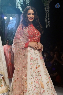 Shraddha Kapoor at LFW 2017 - 9 of 13