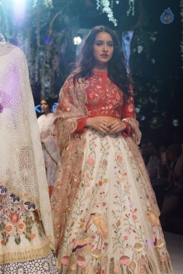 Shraddha Kapoor at LFW 2017 - 13 of 13