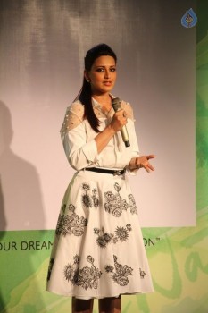 Sonali Bendre at Oriflame Event - 3 of 21