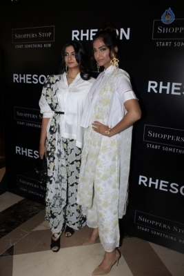 Sonam Kapoor and Rhea Kapoor at Rheson Event - 11 of 28