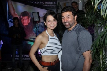 Special Screening of Saala Khadoos - 74 of 83