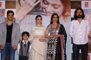 Sridevi at Kabhi Yaadon Mein Song Launch - 42 of 42