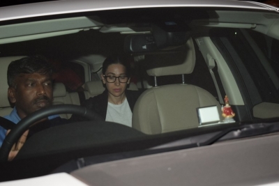 Sridevi Death - Celebs Visit Anil Kapoor Set 4 - 29 of 41