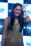 SRK and Kareena at Sony Playstation Event - 6 of 45