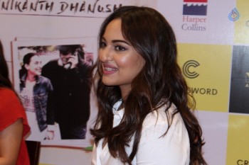 Standing on an Apple Box Book Launch - 33 of 38