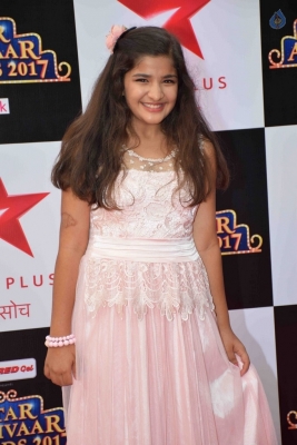 Star Parivar Awards 2017 Red Carpet Photos - 49 of 62