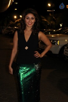 Stars at Jeena Isi Ka Naam Hai Premiere - 36 of 42