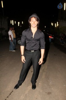 Suron Ke Sang Salaam Shri Gulshan Kumar Red Carpet - 69 of 82