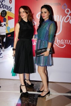 Twinkle Khanna Mrs Funnybones Book Launch - 37 of 42