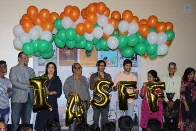 Varun Dhawan Encourage Young Film Makers at Film Festival - 7 of 21