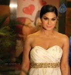 Veena Malik at Zindagi 50 50 Premiere - 3 of 29