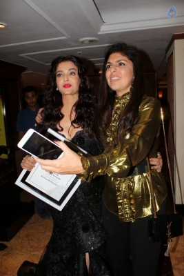 Vogue Beauty Awards 2017 Red Carpet - 9 of 61