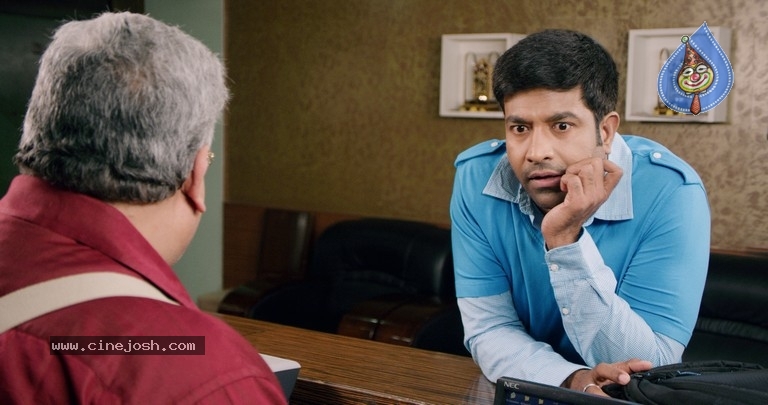 302 Movie Trailer Launch Photos - 15 / 17 photos