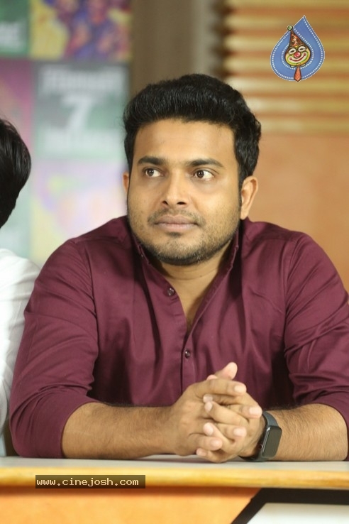 3 Monkeys Movie Press Meet - 11 / 39 photos