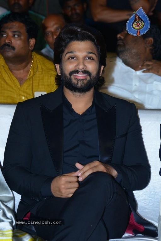 Ala Vaikunthapurramloo Success Celebrations 01 - 38 / 84 photos