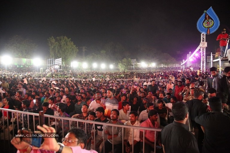 Ala Vaikunthapurramuloo Musical Concert Set 01 - 20 / 21 photos