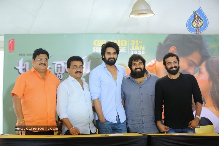 Aswathama Press Meet Vizag - 9 / 14 photos