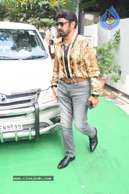 Balakrishna New Movie Opening - 37 / 53 photos