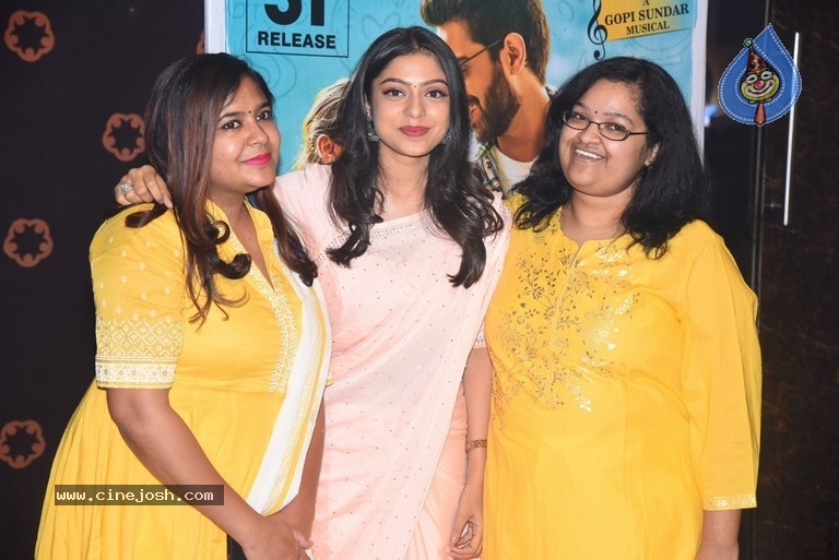 Choosi Choodangaane Movie Pre Release Event - 4 / 38 photos
