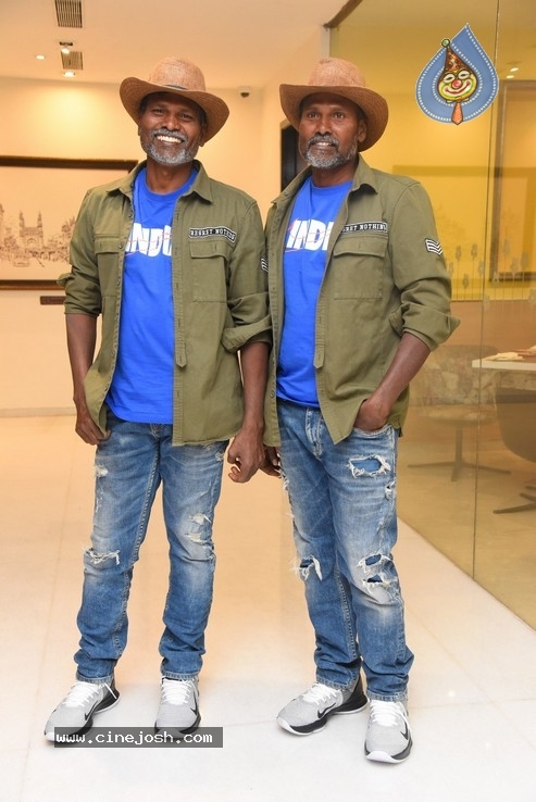 College Kumar Movie Audio Launch Photos - 29 / 63 photos