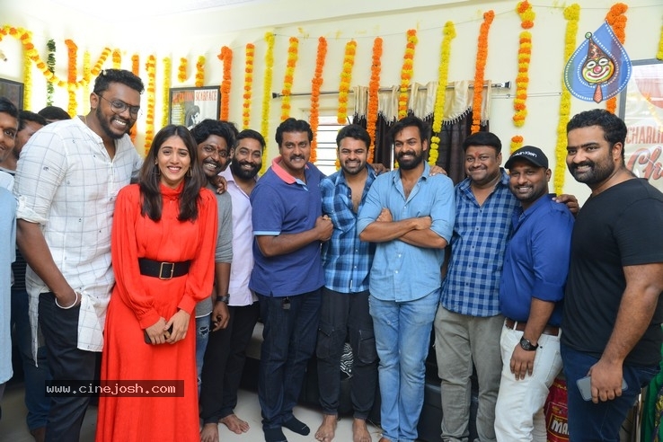 Color Photo Movie Opening - 25 / 37 photos