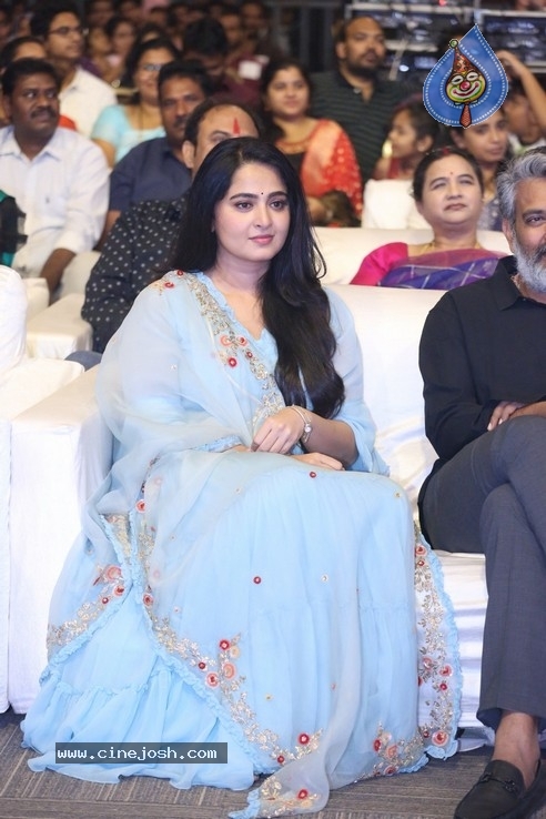 Hit PreRelease Event Set 02 - 22 / 104 photos