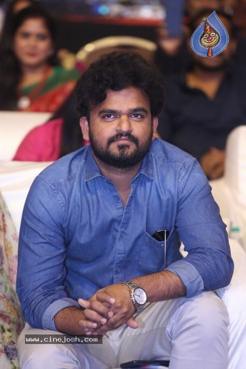 Hit PreRelease Event Set 02 - 47 / 104 photos